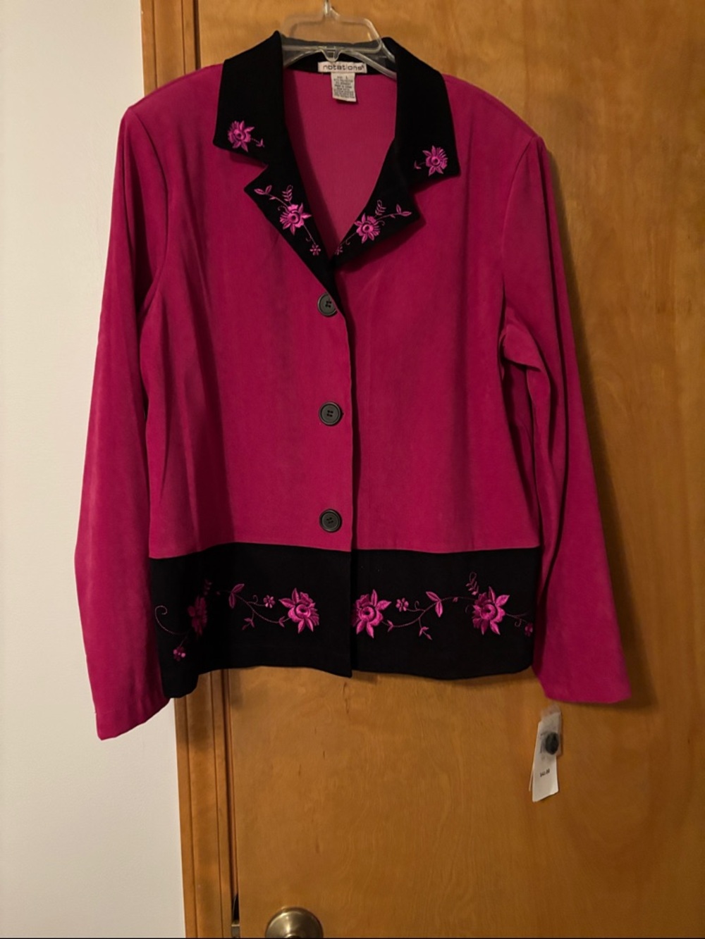 Notations Magenta and Black Embroidered Button Jacket
